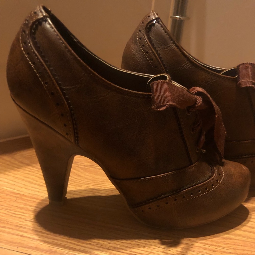 Booties - Picture 3 of 5